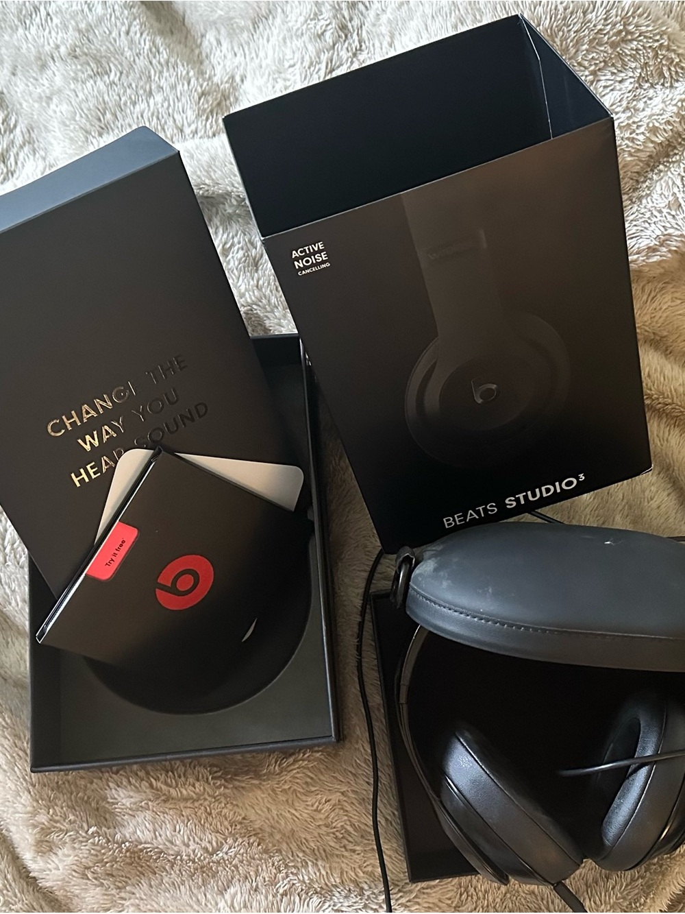 Beats Studio3 Wireless Headphones - Black